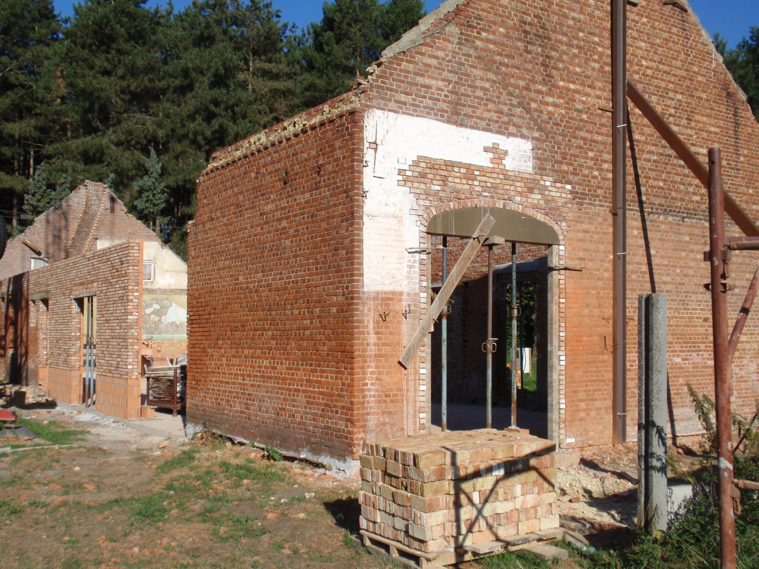 OLYMPUS DIGITAL CAMERA OLYMPUS DIGITAL CAMERA